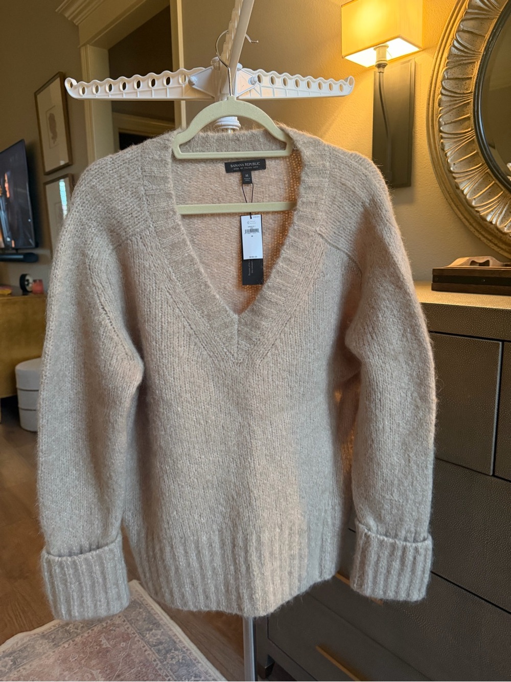 NWT Banana Republic Melli Alpaca Blend V-Neck Sweater Oatmeal Medium